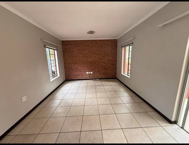 2 BEDROOM TOWNHOUSE FOR SALE IN BROOKLANDS LIFESTYLE ESTATE